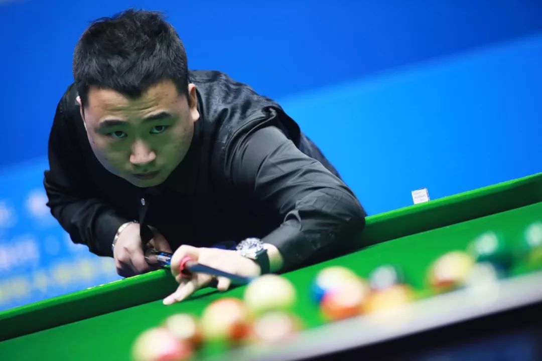 教练团队对 教练团队对