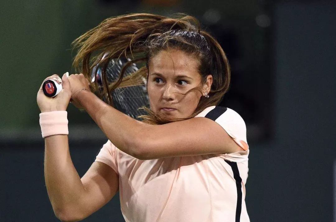 里更易做出 里更易做出